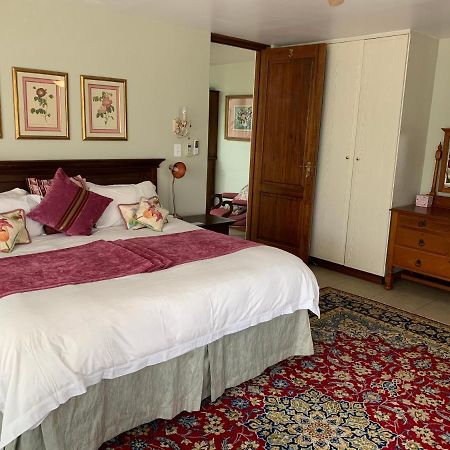 Mountain Rose Guesthouse หลุยส์ทริคาร์ดท์ ภายนอก รูปภาพ