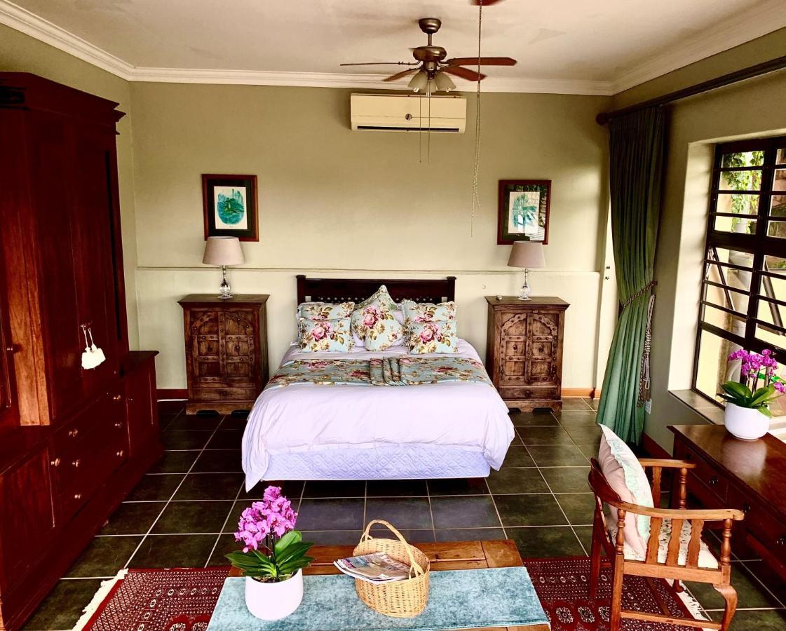 Mountain Rose Guesthouse หลุยส์ทริคาร์ดท์ ภายนอก รูปภาพ