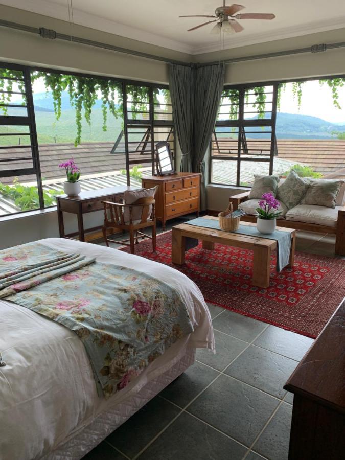 Mountain Rose Guesthouse หลุยส์ทริคาร์ดท์ ภายนอก รูปภาพ