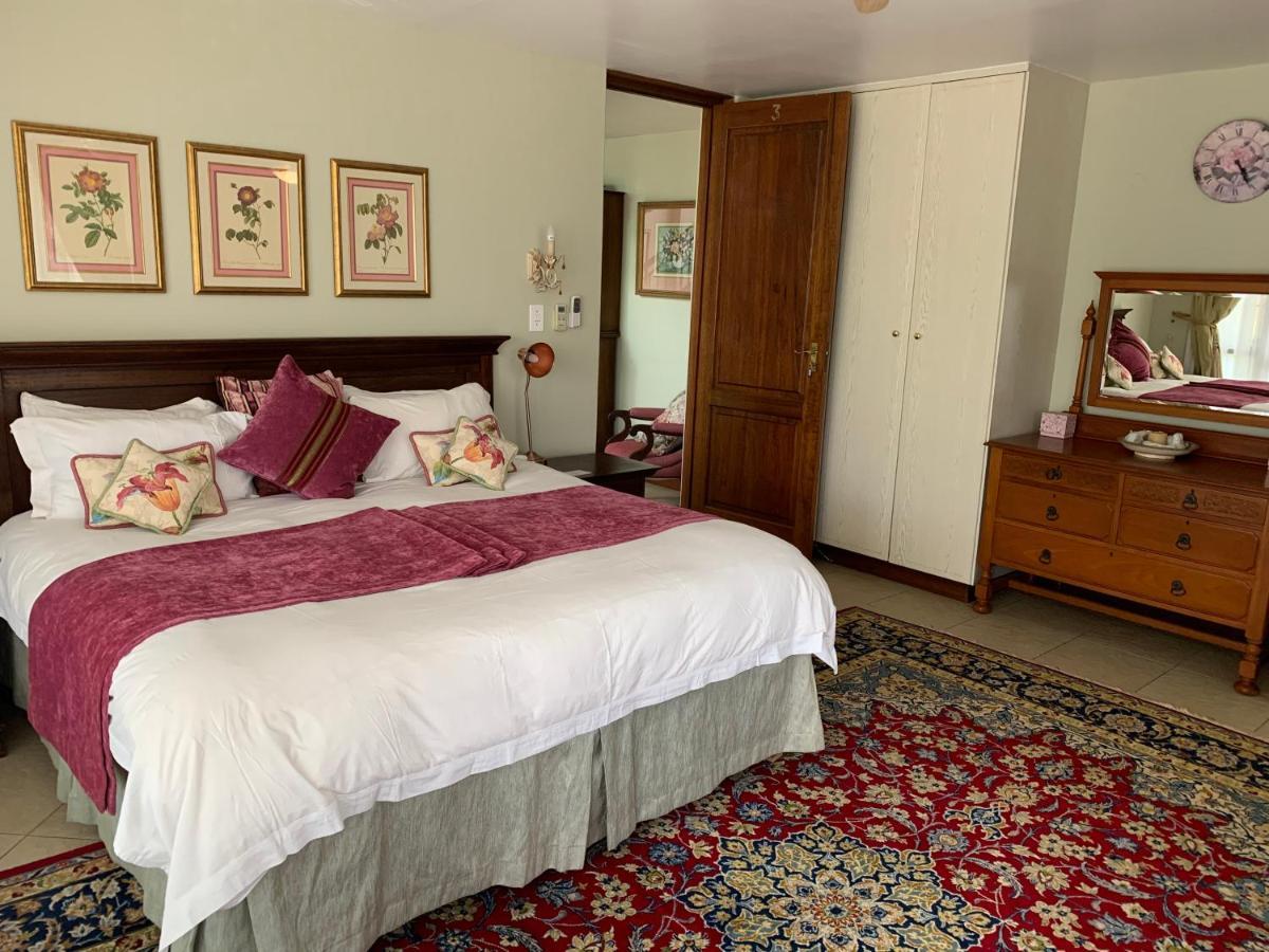 Mountain Rose Guesthouse หลุยส์ทริคาร์ดท์ ภายนอก รูปภาพ