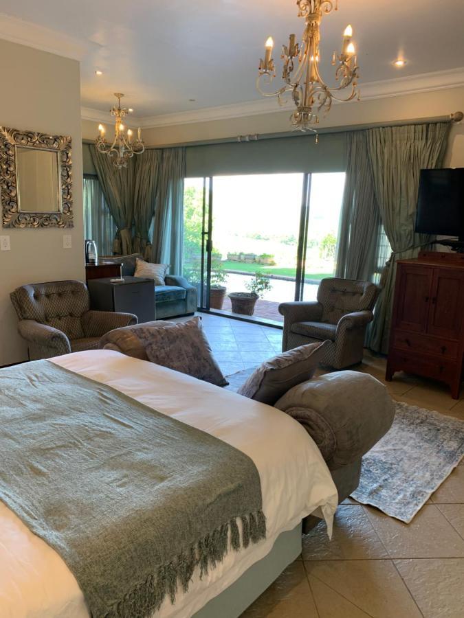 Mountain Rose Guesthouse หลุยส์ทริคาร์ดท์ ภายนอก รูปภาพ