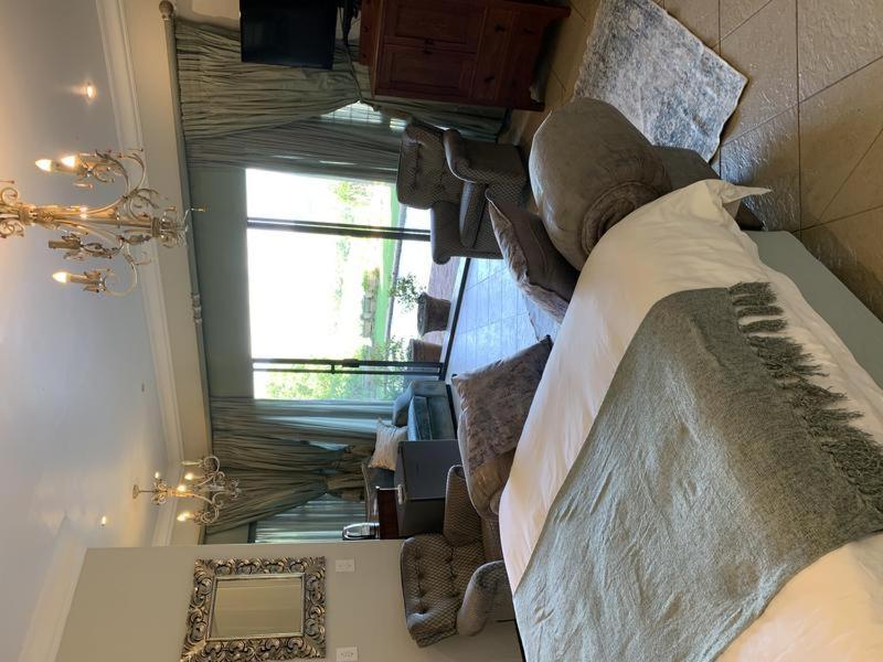 Mountain Rose Guesthouse หลุยส์ทริคาร์ดท์ ภายนอก รูปภาพ